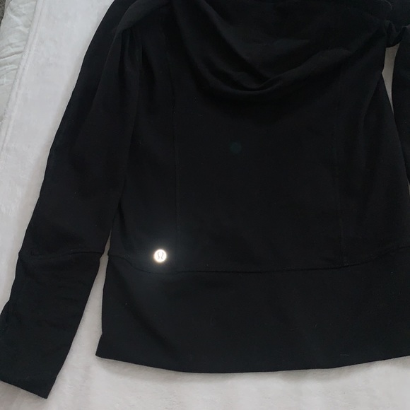 Lulu hooded jacket - Picture 2 of 2